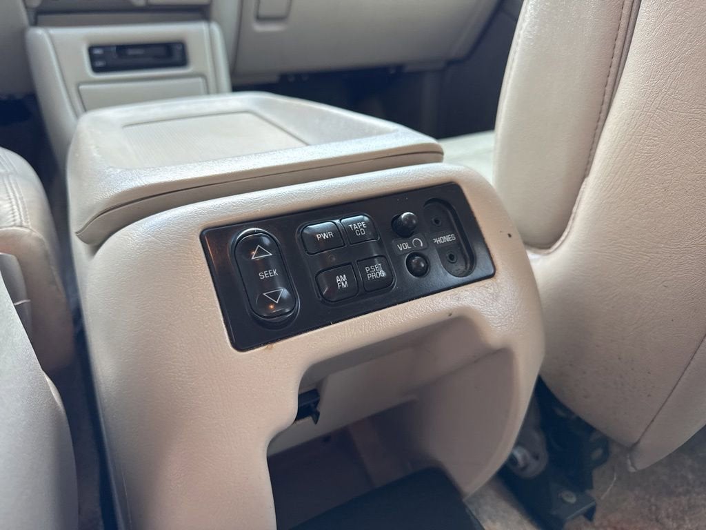 2001 Chevrolet Tahoe LS