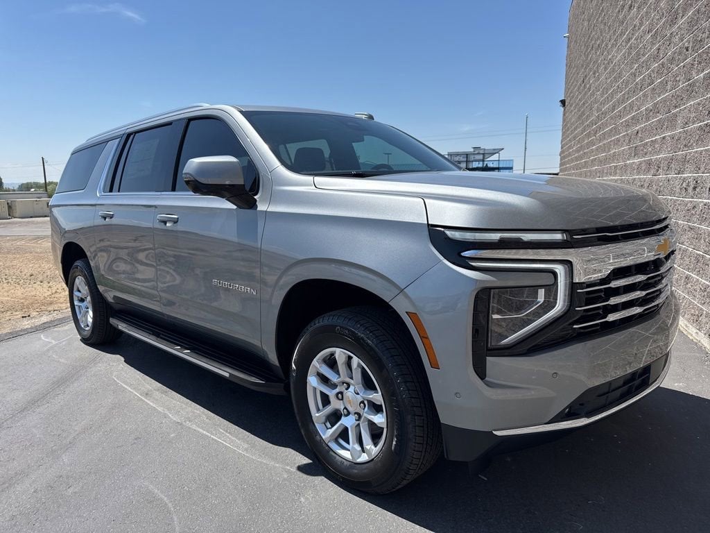 2026 Chevrolet Suburban LT
