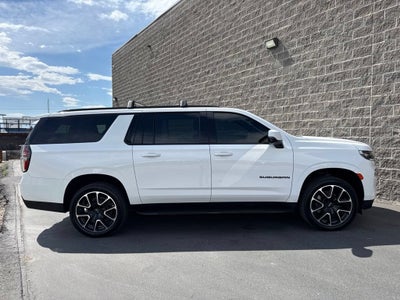 2023 Chevrolet Suburban RST