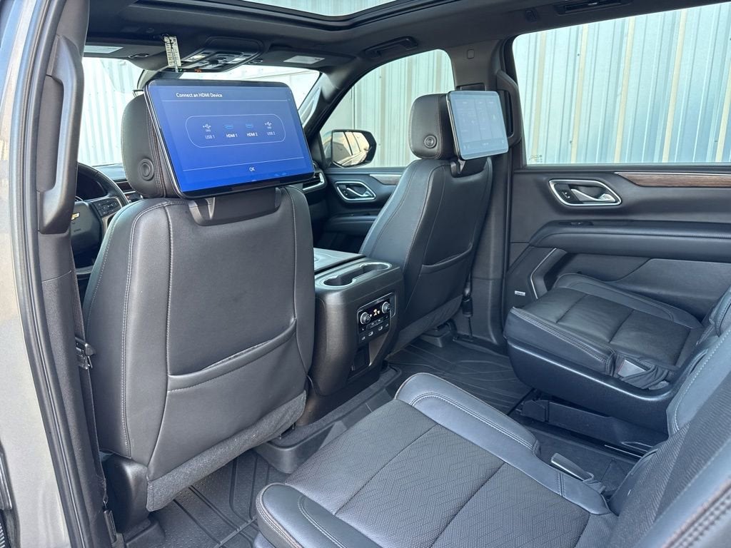 2021 Chevrolet Suburban High Country