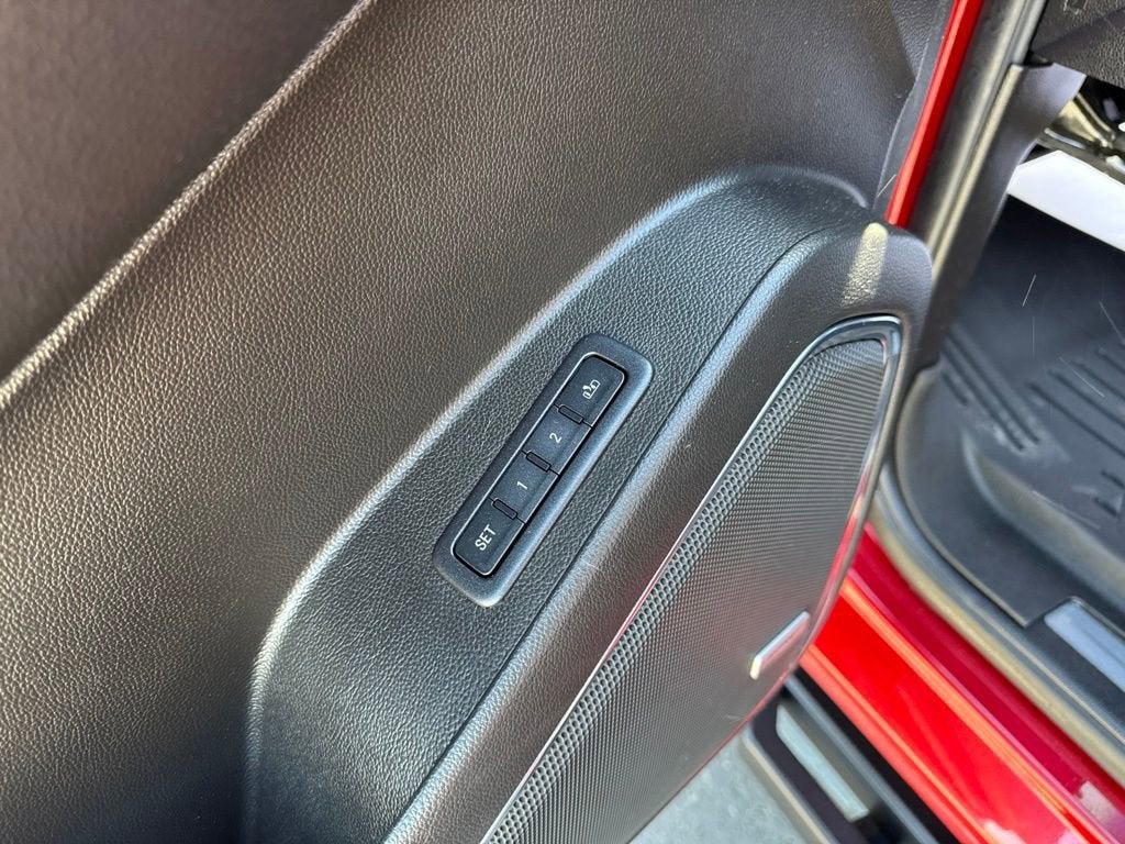 2015 Chevrolet Suburban LTZ