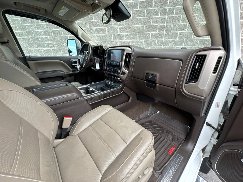 2015 GMC Sierra 2500 HD Denali