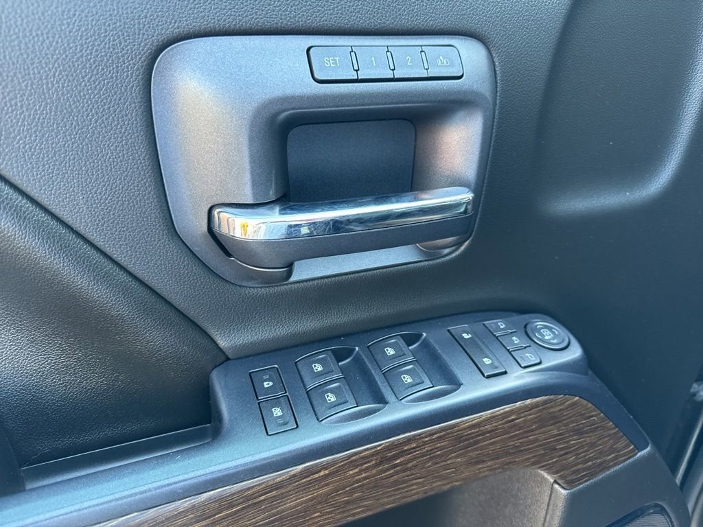 2017 GMC Sierra 2500 HD Denali