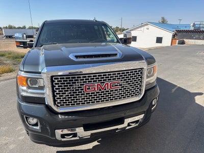 2017 GMC Sierra 2500 HD Denali