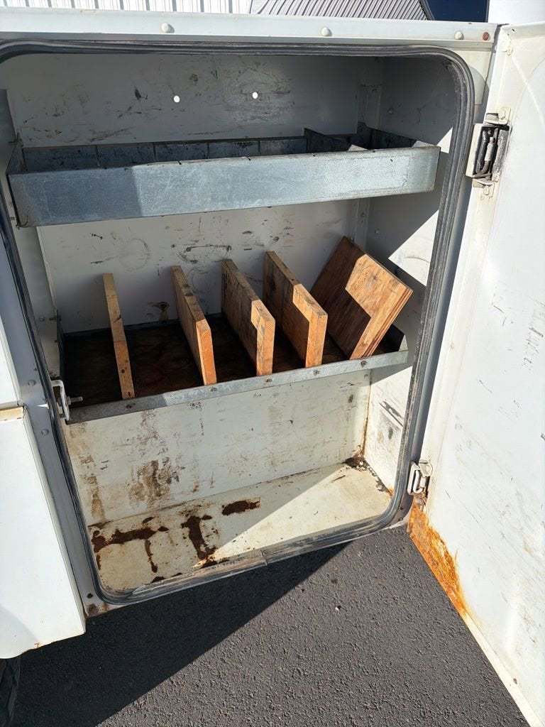 2008 GMC Sierra 3500 HD SRW SLE1