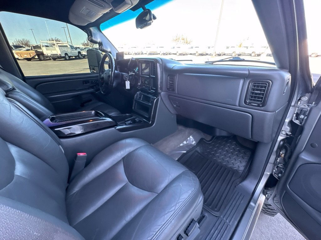 2007 GMC Sierra 3500 HD DRW SLT