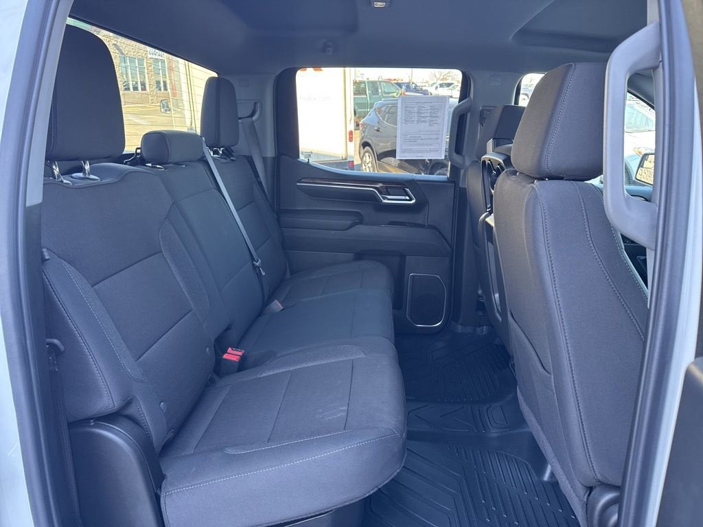 2024 GMC Sierra 1500 SLE