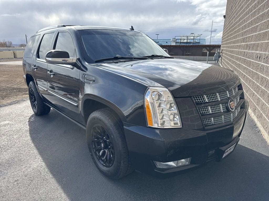2013 Cadillac Escalade Premium