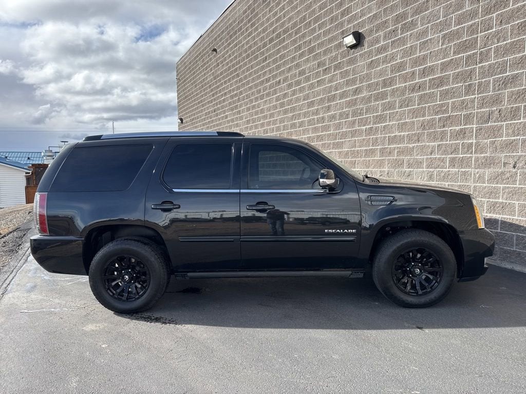 2013 Cadillac Escalade Premium