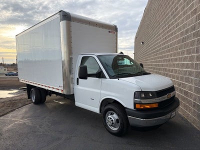 2026 Chevrolet Express Cutaway 3500 1WT