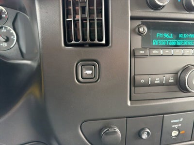 2026 Chevrolet Express Cutaway 3500 1WT