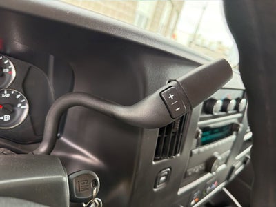 2026 Chevrolet Express Cutaway 3500 1WT