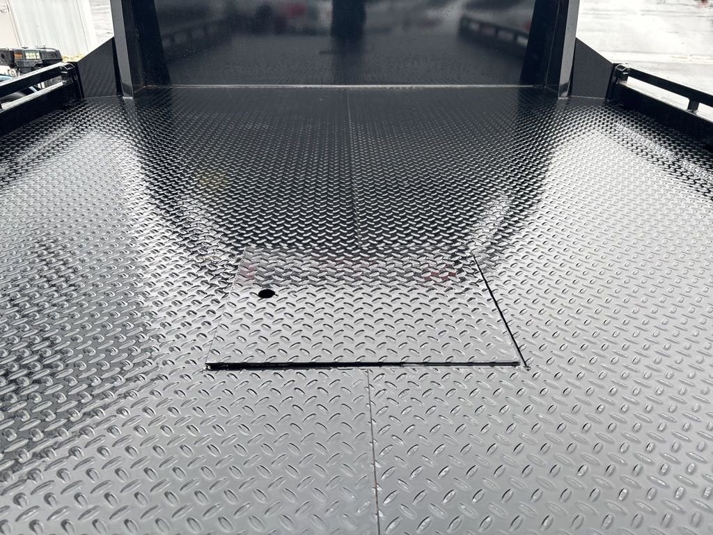 2025 Chevrolet Silverado 4500 HD Work Truck