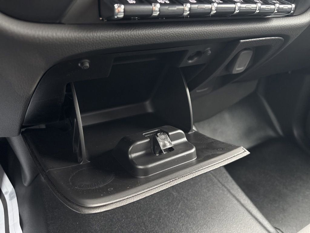 2025 Chevrolet Silverado 4500 HD Work Truck