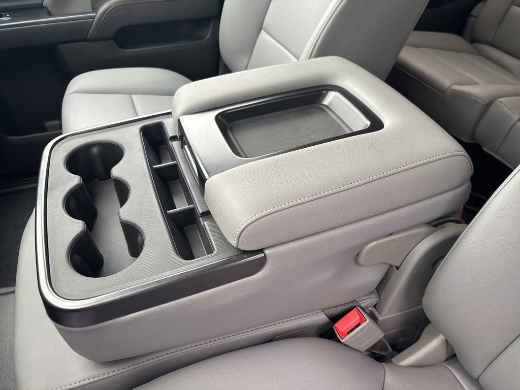 2025 Chevrolet Silverado 4500 HD Work Truck