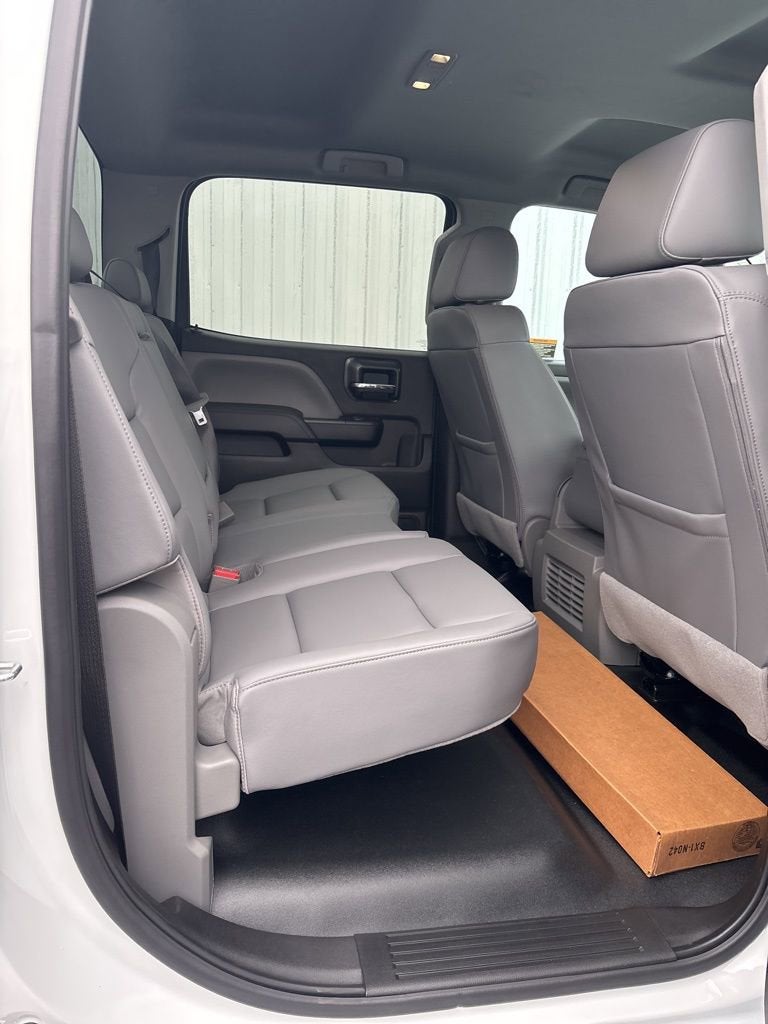 2025 Chevrolet Silverado 4500 HD Work Truck