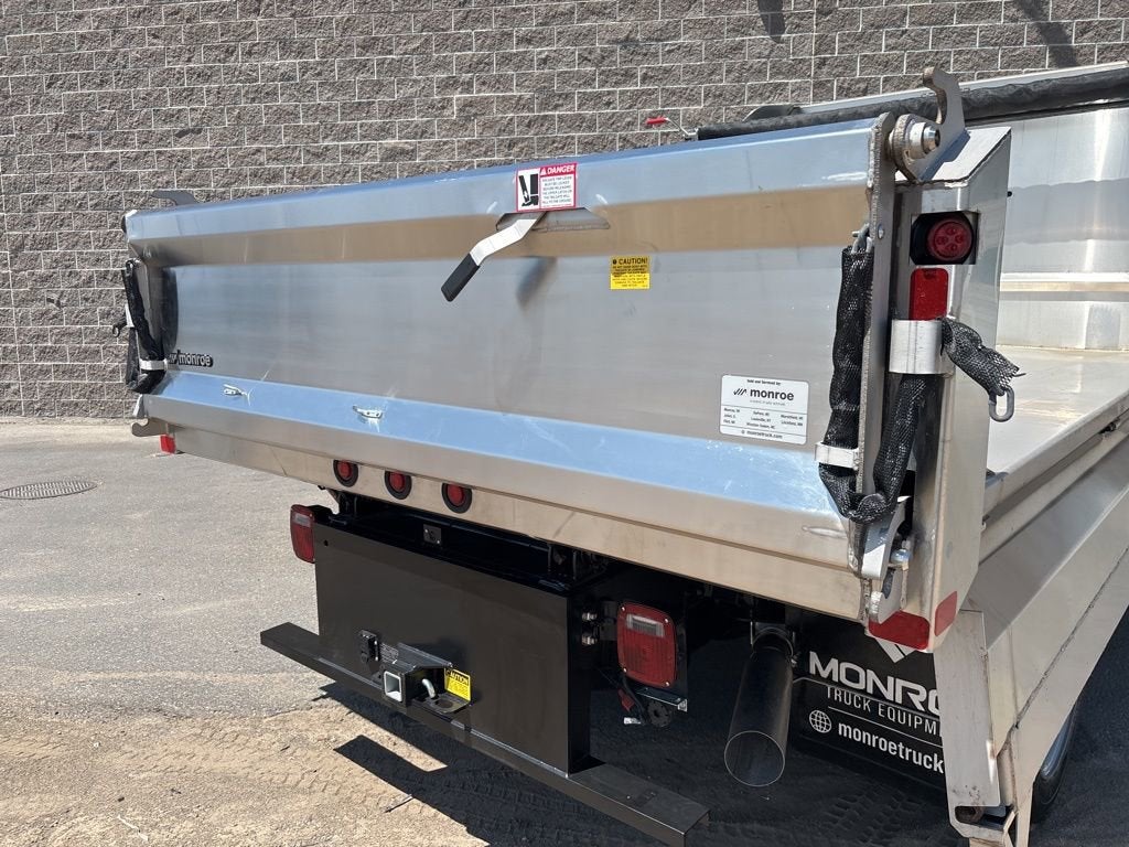 2024 Chevrolet Silverado 5500 HD Work Truck