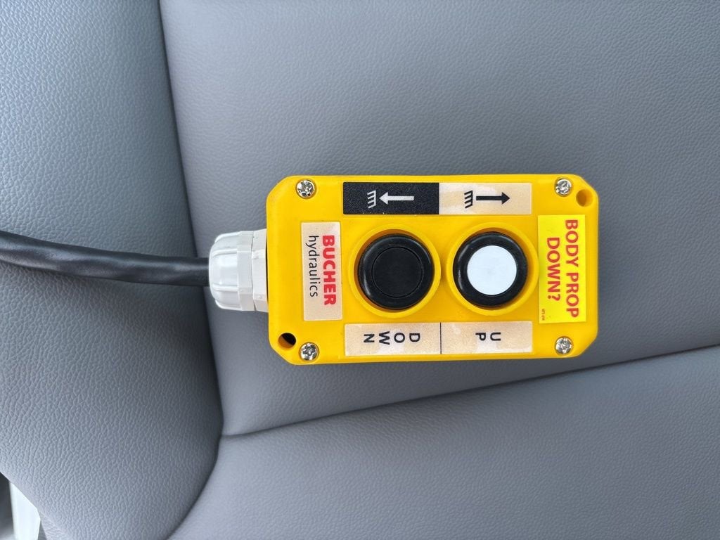 2024 Chevrolet Silverado 5500 HD Work Truck