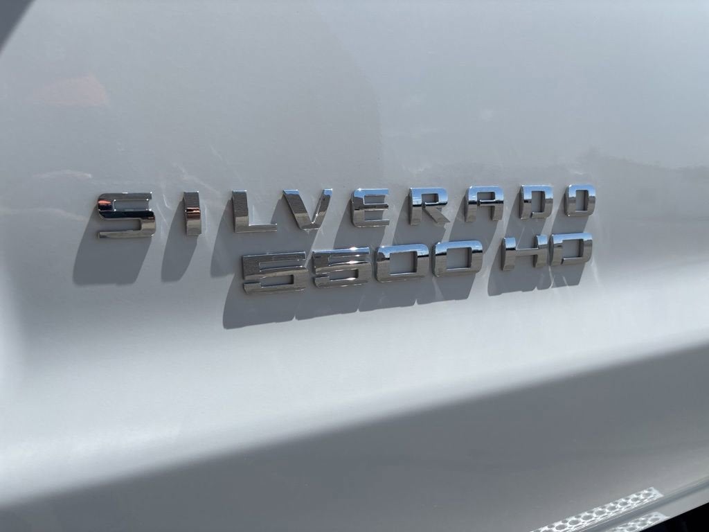 2024 Chevrolet Silverado 5500 HD Work Truck