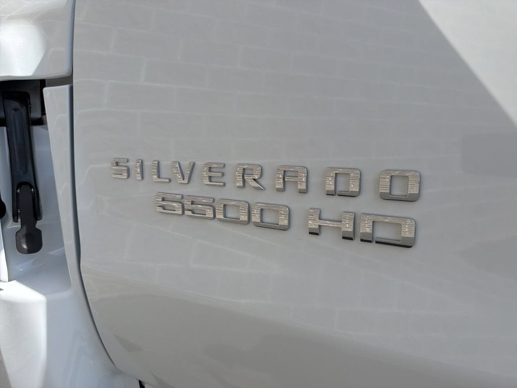 2026 Chevrolet Silverado 5500 HD Work Truck