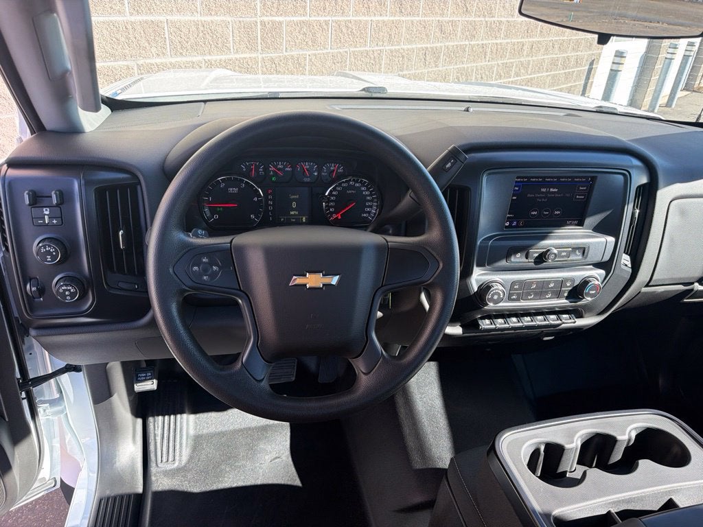 2026 Chevrolet Silverado 5500 HD WT