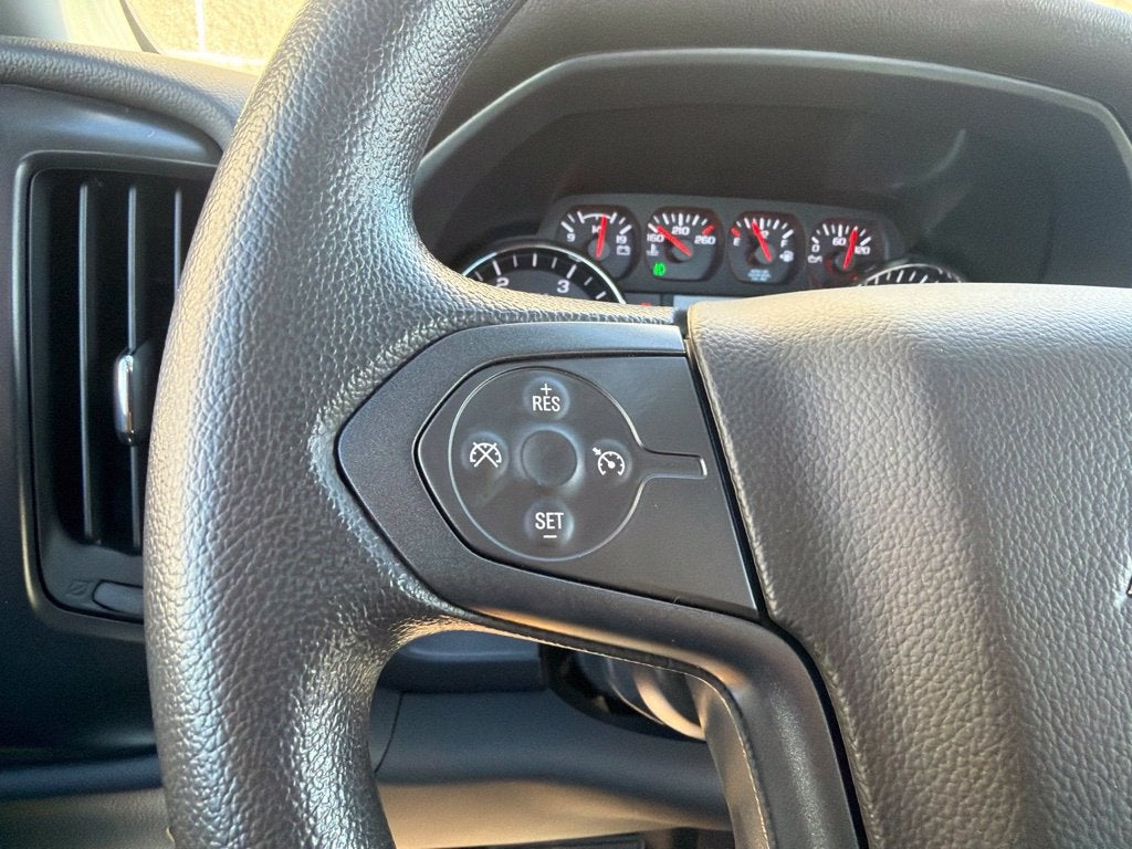 2026 Chevrolet Silverado 5500 HD WT