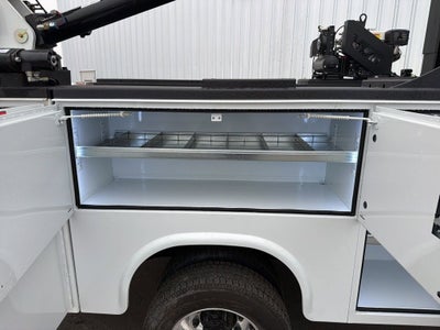 2025 Chevrolet Silverado 5500 HD Work Truck