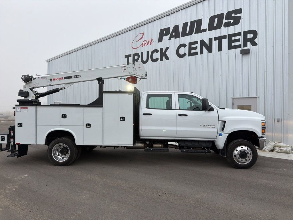 2025 Chevrolet Silverado 5500 HD Work Truck