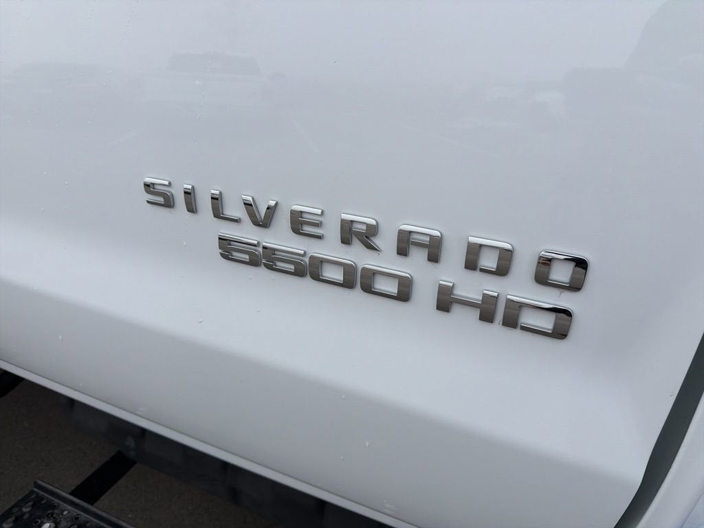 2025 Chevrolet Silverado 5500 HD Work Truck