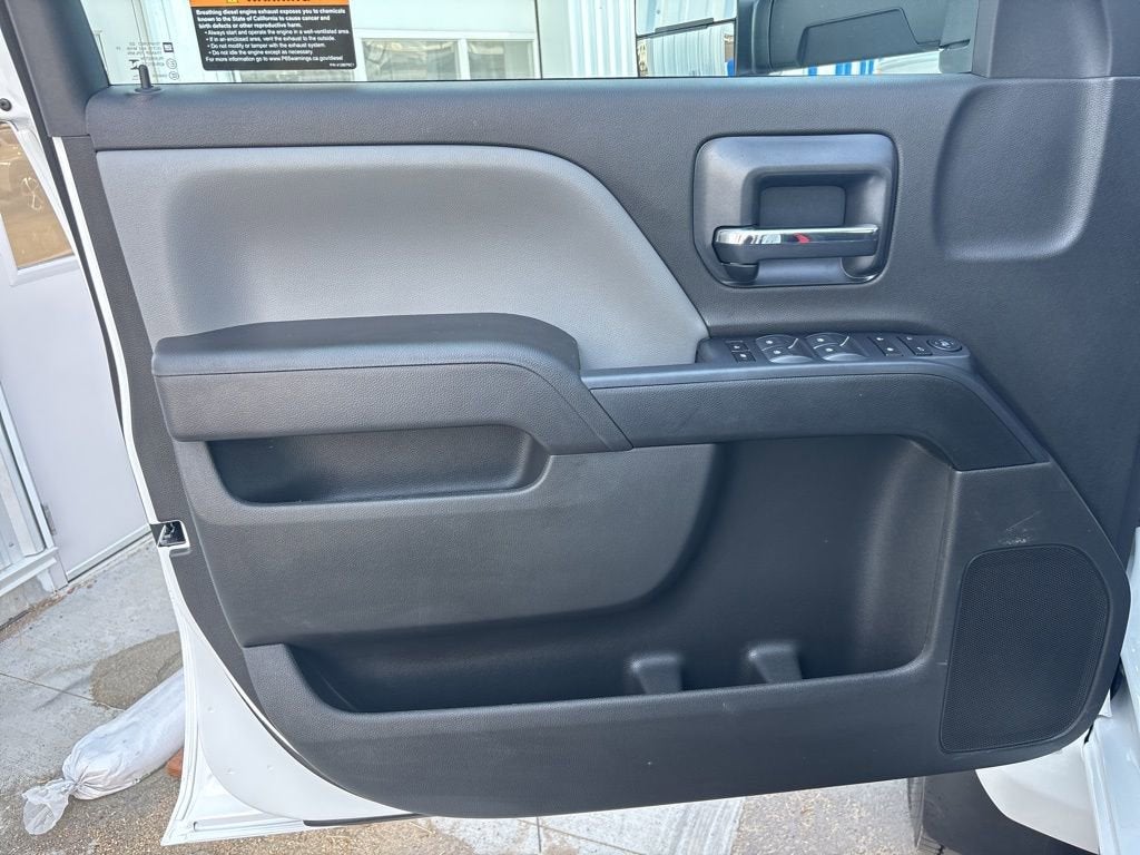 2025 Chevrolet Silverado 5500 HD Work Truck