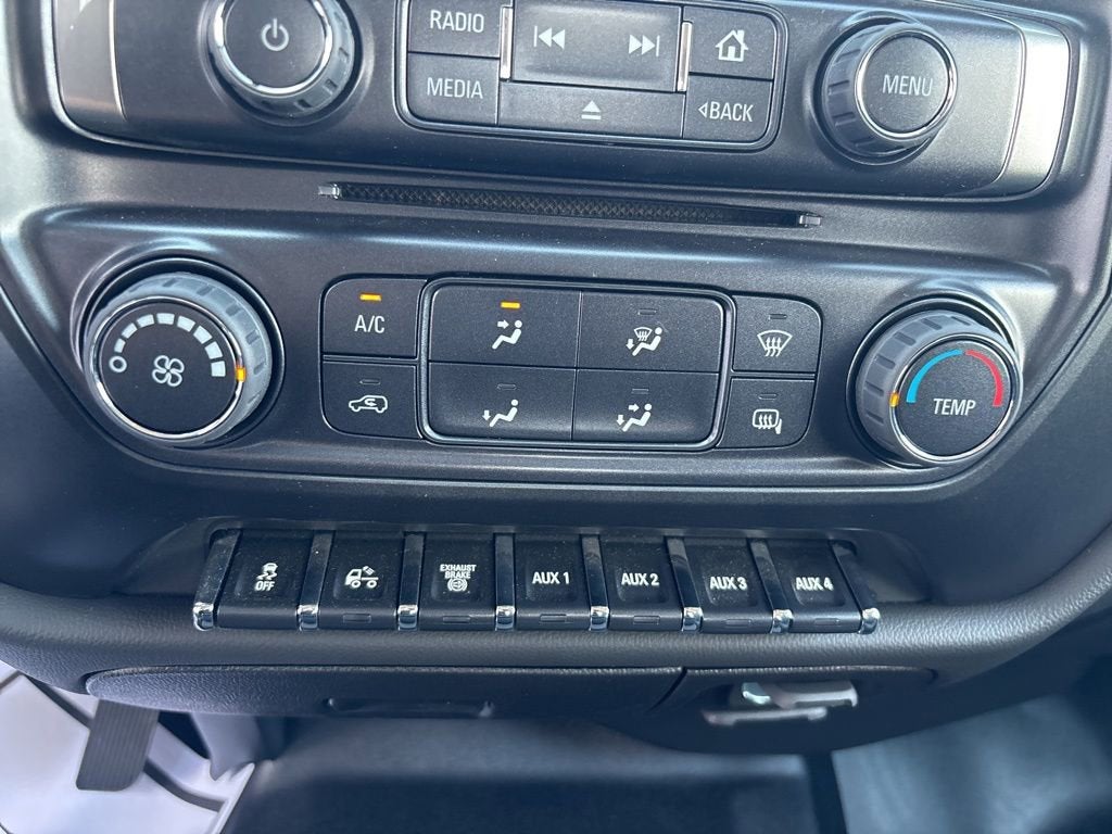 2025 Chevrolet Silverado 5500 HD Work Truck