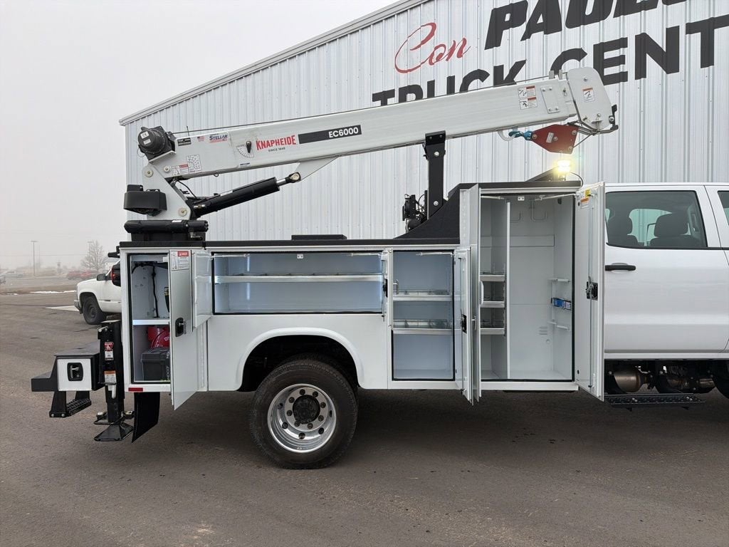2025 Chevrolet Silverado 5500 HD Work Truck