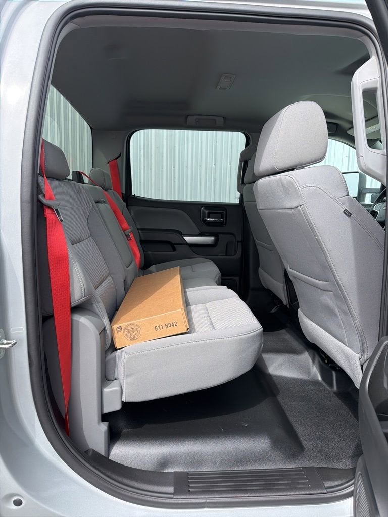 2026 Chevrolet Silverado 5500 HD LT