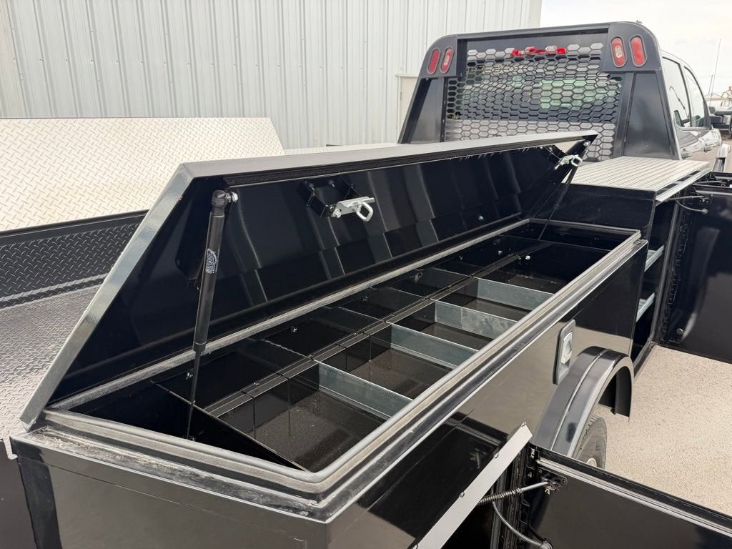 2026 Chevrolet Silverado 5500 HD LT