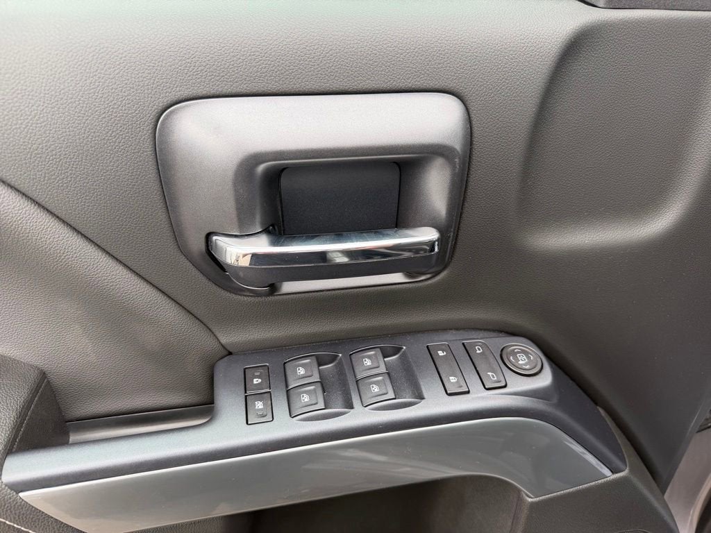 2026 Chevrolet Silverado 5500 HD LT