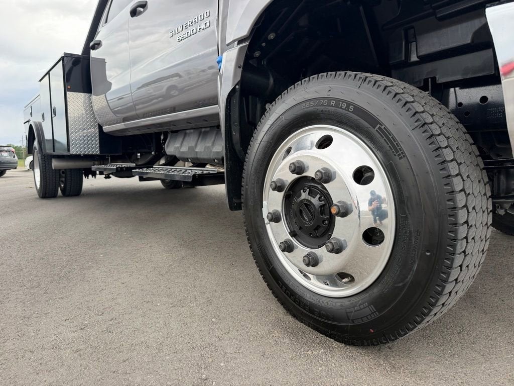 2026 Chevrolet Silverado 5500 HD LT
