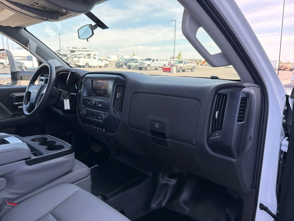 2026 Chevrolet Silverado 5500 HD Work Truck