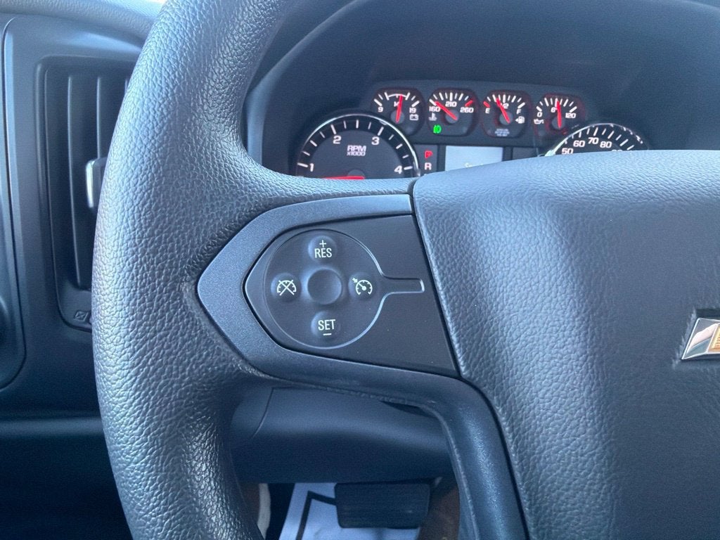 2026 Chevrolet Silverado 5500 HD WT