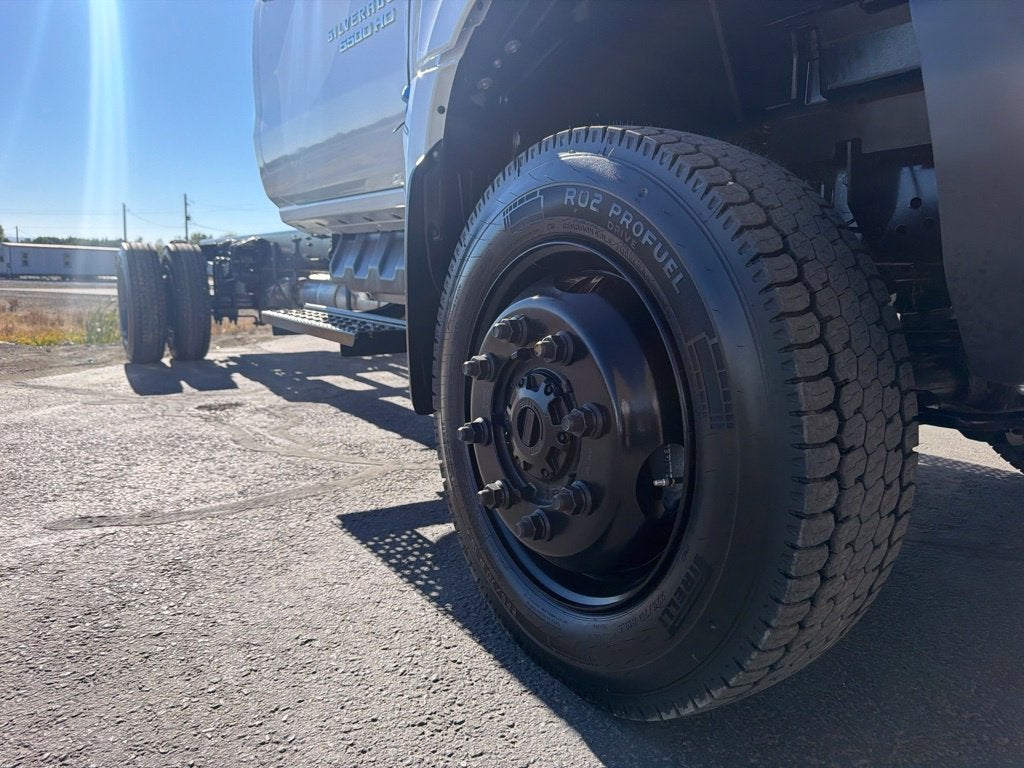 2026 Chevrolet Silverado 5500 HD WT