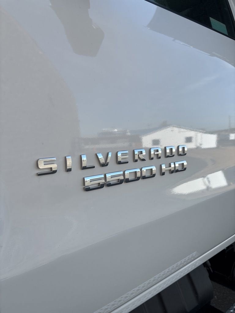 2024 Chevrolet Silverado 5500 HD Work Truck