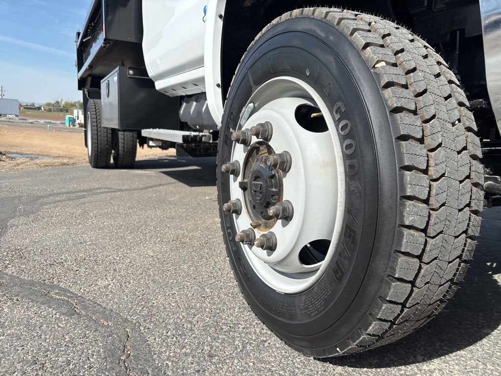 2024 Chevrolet Silverado 5500 HD Work Truck