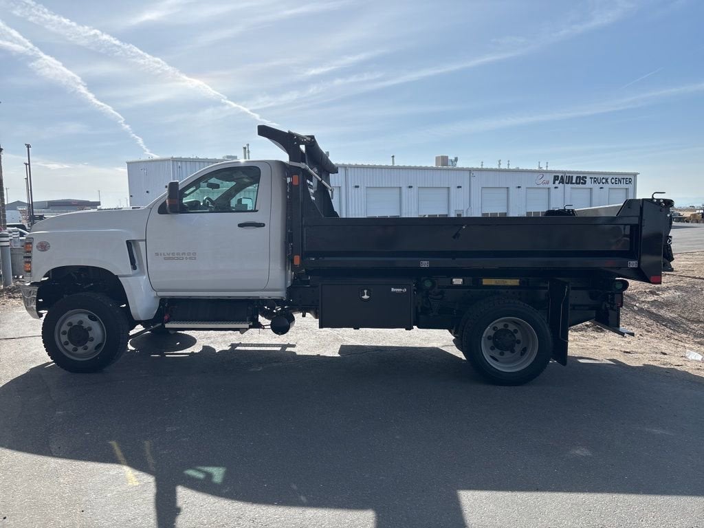 2024 Chevrolet Silverado 5500 HD Work Truck