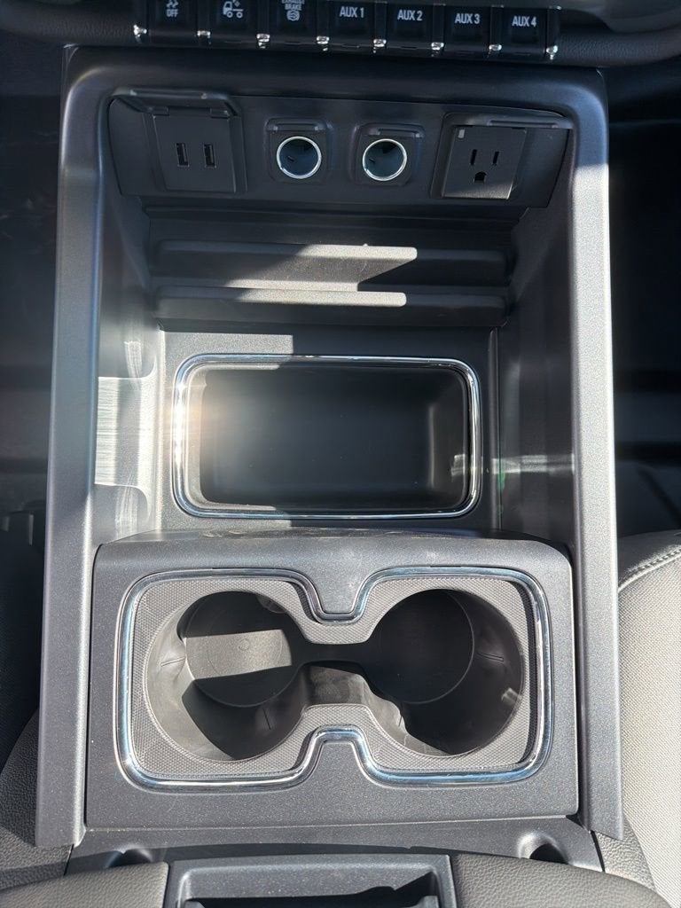 2026 Chevrolet Silverado 5500 HD LT