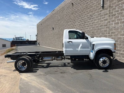 2026 Chevrolet Silverado 5500 HD Work Truck