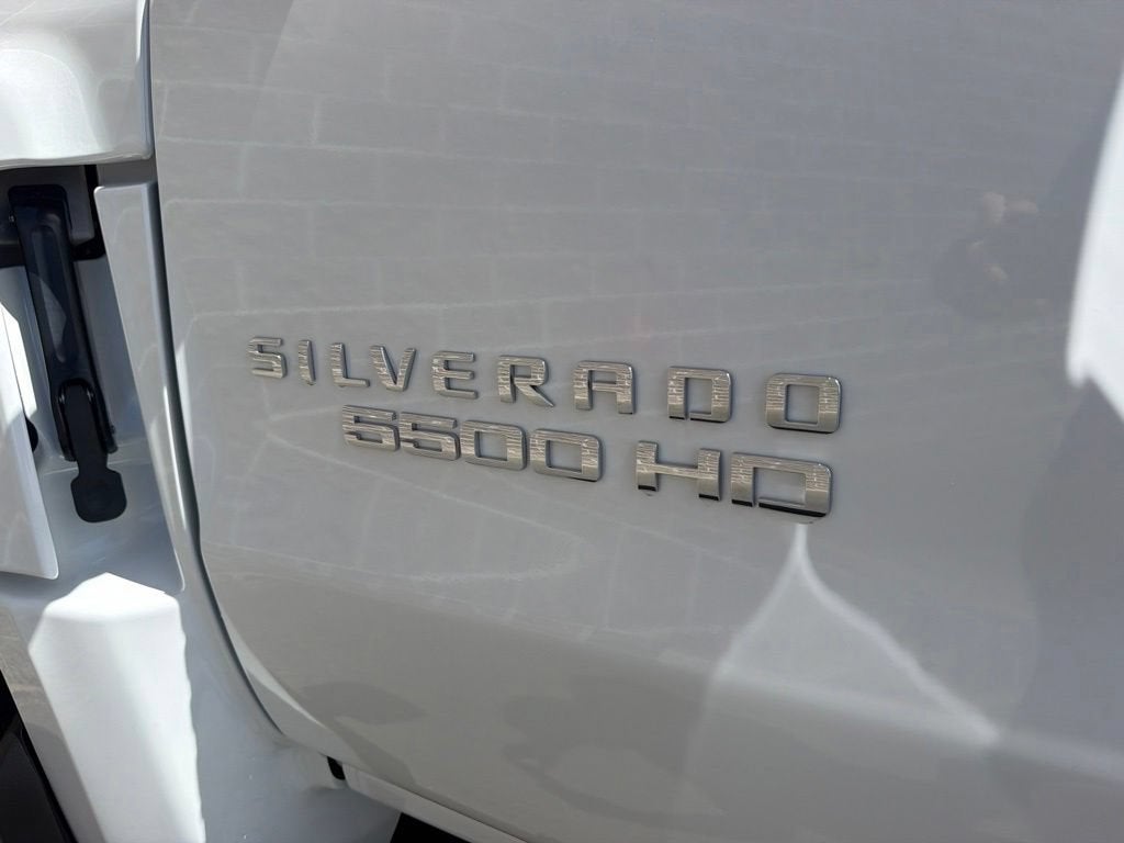 2026 Chevrolet Silverado 5500 HD Work Truck