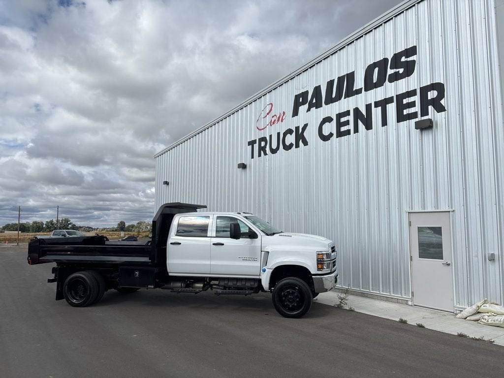 2024 Chevrolet Silverado 5500 HD Work Truck