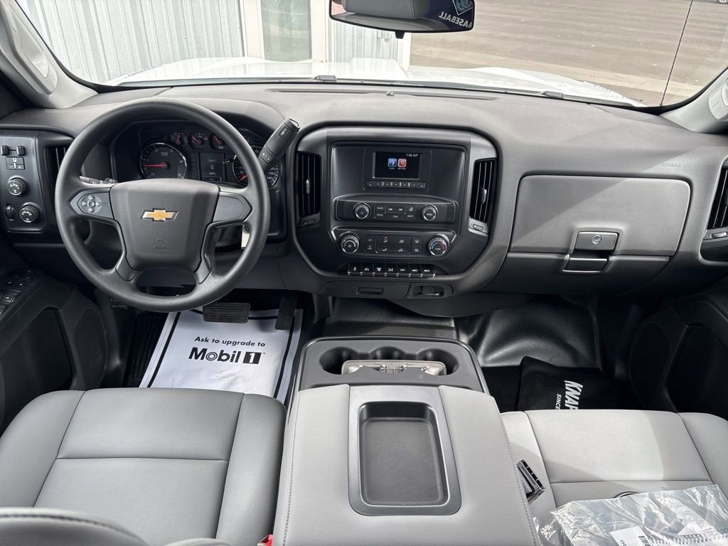 2024 Chevrolet Silverado 5500 HD Work Truck