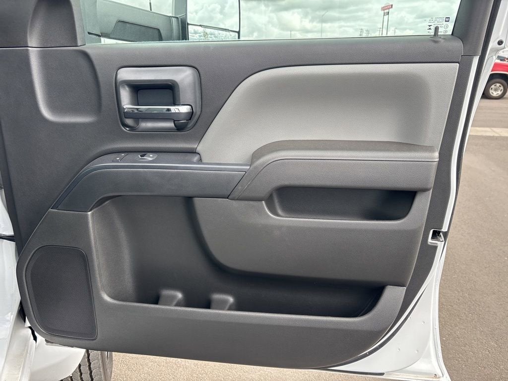 2024 Chevrolet Silverado 5500 HD Work Truck