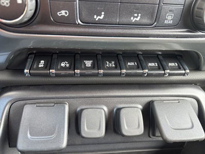 2025 Chevrolet Silverado 5500 HD LT