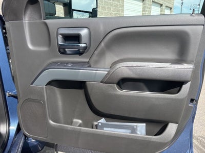 2025 Chevrolet Silverado 5500 HD LT